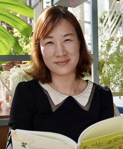 Park Soo-young, membro do Clube de Leitura Chaikjijakji 